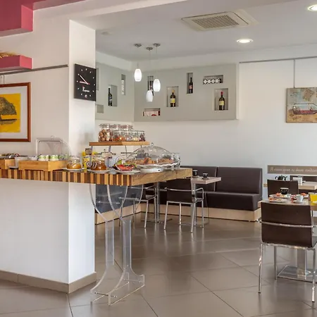 Hotel Divino