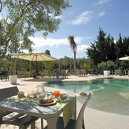 Divino Hotel 3*