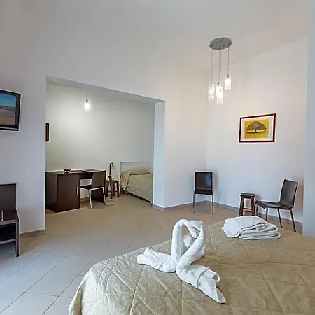 Hotel Divino 3*