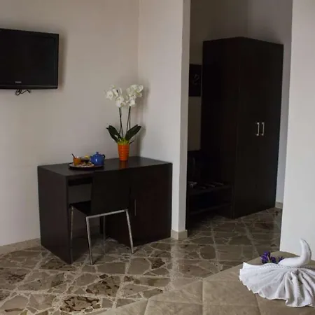 Divino Hotel 3*